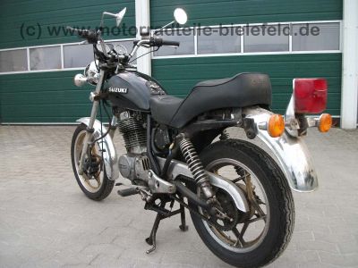 Suzuki_GN400_schwarz_GN_250_400_GN250_Extras__32.jpg
