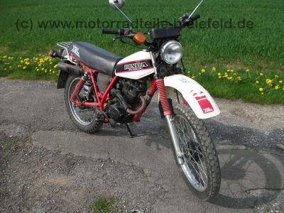Honda_XL125S_L125S_L_XL_XR_125_200_250_L125_XL125_XL200_XL250_S_R_125S_125R_42.jpg