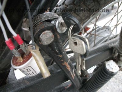Honda_CB50J_rot_CB_CY_XL_Z_ST_50_DAX_Monkey_CY50_XL50_Z50_74.jpg
