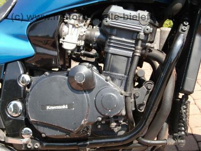 Kawasaki_GPZ1100_ZXT10_E_ZXT_10_E_Superbike_wie_GPZ_ZZR_1100_D_E_ZZR1100_10.jpg