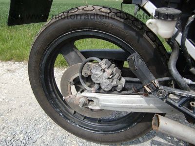 Honda_VF500F_PC12_US_teilzerlegt_PC13_Motor_VF_400_500_700_750_VF400_VF500_VF700_VF750_F_59.jpg