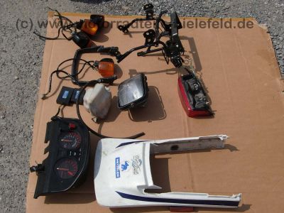 Honda_VF500F_PC12_US_teilzerlegt_PC13_Motor_VF_400_500_700_750_VF400_VF500_VF700_VF750_F_7.jpg