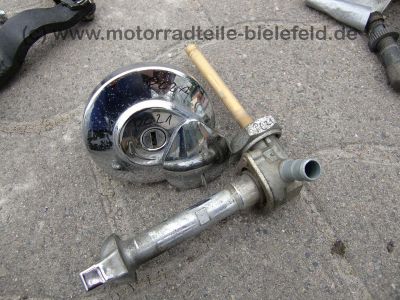 Honda_VT600C_Shadow_VLX_US_Modell_PC21_PC_21_weinrot_zerlegt_VT_600_VT600_C_600C__Motor_Rahmen_Tank_98.jpg