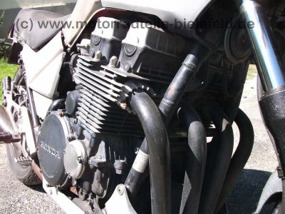 Honda_CBX750F_RC17_silber_CBX_750_CBX750_F_750F_10.jpg
