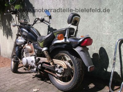 SYM_Sangyang_Husky_125_Chopper_schwarz_Motor_fast_neu_Sissybar_Sissy_Bar_32.jpg