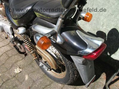 SYM_Sangyang_Husky_125_Chopper_schwarz_Motor_fast_neu_Sissybar_Sissy_Bar_49.jpg