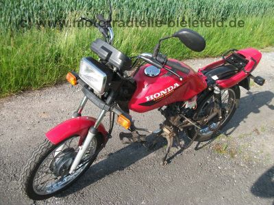 Honda_CG_125_CG125_JC27__rot_teilzerlegt_neue_Motorteile_CB_CBF_CBZ_CBX_125_49.jpg