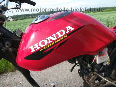 Honda_CG_125_CG125_JC27__rot_teilzerlegt_neue_Motorteile_CB_CBF_CBZ_CBX_125_73.jpg