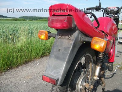 Honda_CG_125_CG125_JC27__rot_teilzerlegt_neue_Motorteile_CB_CBF_CBZ_CBX_125_99.jpg