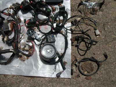 Yamaha_FZR1000_FZR_1000_Ersatzteile_3LE_3LF_3GM_Exup_Genesis_Technik_wie_YZF_750_1000_4VD_18.jpg