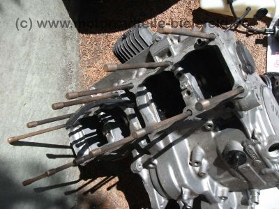 Yamaha_FZR1000_FZR_1000_Ersatzteile_3LE_3LF_3GM_Exup_Genesis_Technik_wie_YZF_750_1000_4VD_45.jpg