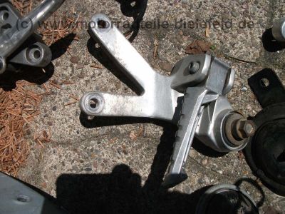 Yamaha_FZR1000_FZR_1000_Ersatzteile_3LE_3LF_3GM_Exup_Genesis_Technik_wie_YZF_750_1000_4VD_64.jpg