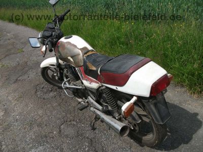 Suzuki_GSX400E_GK53C_weissrot_GS_GSX_250_400_GSX250_GSX400_E_250E_400E_GS25x_GS40x_GK_53_C_6_.jpg