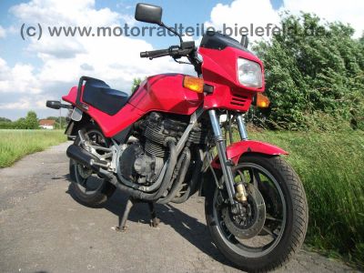 Suzuki_GSX550ES_GN71D_GSX550_GSX_550E_550ES_550EF_500_550_600_750_E_ES_EF_feuerwehrrot_103_.jpg
