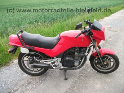 Suzuki_GSX550ES_GN71D_GSX550_GSX_550E_550ES_550EF_500_550_600_750_E_ES_EF_feuerwehrrot_44_.jpg