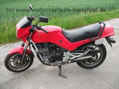 Suzuki_GSX550ES_GN71D_GSX550_GSX_550E_550ES_550EF_500_550_600_750_E_ES_EF_feuerwehrrot_5_.jpg