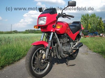 Suzuki_GSX550ES_GN71D_GSX550_GSX_550E_550ES_550EF_500_550_600_750_E_ES_EF_feuerwehrrot_78_.jpg