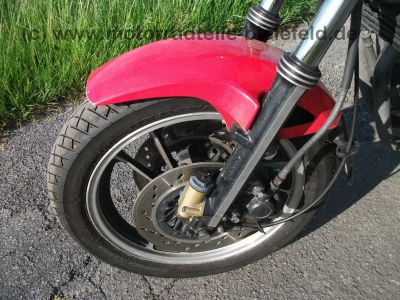 Suzuki_GSX550ES_GN71D_GSX550_GSX_550E_550ES_550EF_500_550_600_750_E_ES_EF_feuerwehrrot_83_.jpg