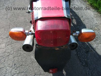 Kawasaki_KZ400J_rot_nackt_Giuliari_Sitzbank_KZ_Z_GPZ_305_400_500_550_750_36_.jpg