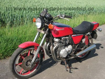 Kawasaki_KZ400J_rot_nackt_Giuliari_Sitzbank_KZ_Z_GPZ_305_400_500_550_750_4_.jpg