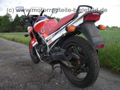 Honda_VF500F2_PC12_VF_400_500_700_750_VF400_VF500_VF700_VF750_F_F2_fast_neuer_Auspuff_39_.jpg