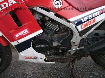 Honda_VF500F2_PC12_VF_400_500_700_750_VF400_VF500_VF700_VF750_F_F2_fast_neuer_Auspuff_49_.jpg