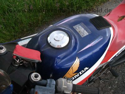 Honda_VF500F2_PC12_VF_400_500_700_750_VF400_VF500_VF700_VF750_F_F2_fast_neuer_Auspuff_62_.jpg