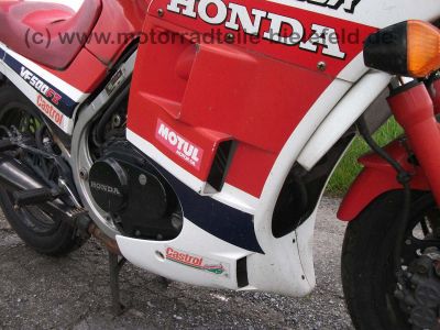 Honda_VF500F2_PC12_VF_400_500_700_750_VF400_VF500_VF700_VF750_F_F2_fast_neuer_Auspuff_9_.jpg