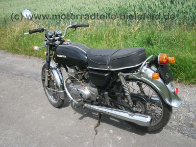 Honda_CB125K_disc_CB_125_CB125_K_K5_T_T2_125K_125K5_schwarz_26_.jpg