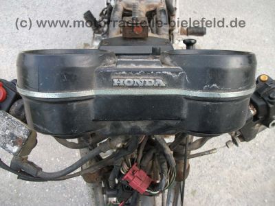 Honda_CB750KZ_RC01_rostig_Heckumbau_CB_650_750_900_CB650_CB750_CB900_K_KZ_750K_750KZ_RC03_RC04_SC01_13.jpg