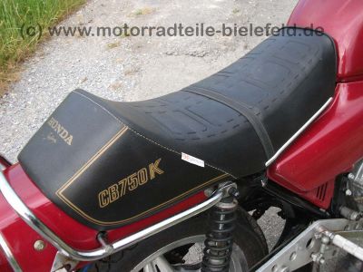 Honda_CB_750K_RC01_rot_EXTRAS_Sebring_Gimbel_Giuliari_Tarozzi_Koni_Lucas_650_900_Boldor_55.jpg
