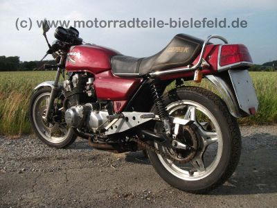 Honda_CB_750K_RC01_rot_EXTRAS_Sebring_Gimbel_Giuliari_Tarozzi_Koni_Lucas_650_900_Boldor_93.jpg