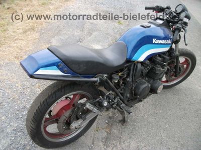 Kawasaki_GPZ750UT_blau_Vollverkleidung_Z_KZ_GPZ_ZX_550_750_ZX750_GPZ750_A_E_UT_750UT_750A_52.jpg