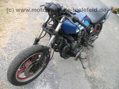 Kawasaki_GPZ750UT_blau_Vollverkleidung_Z_KZ_GPZ_ZX_550_750_ZX750_GPZ750_A_E_UT_750UT_750A_87.jpg