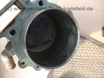 Kawasaki_KLR_650A_rot_Motor_teilzerlegt_KL_KLR_600_650_KLR600_KLR650_A_B_650A_650B_Tengai_600A_600B_17.jpg