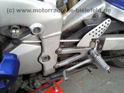 Yamaha_YZF_1000_R1_RN04_Crash_YZF1000_wie_RN01_750_600_R6_R7_110.jpg
