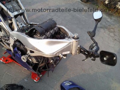 Yamaha_YZF_1000_R1_RN04_Crash_YZF1000_wie_RN01_750_600_R6_R7_166.jpg