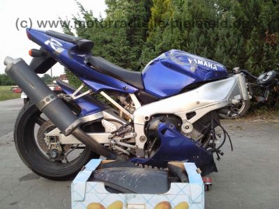 Yamaha_YZF_1000_R1_RN04_Crash_YZF1000_wie_RN01_750_600_R6_R7_173.jpg