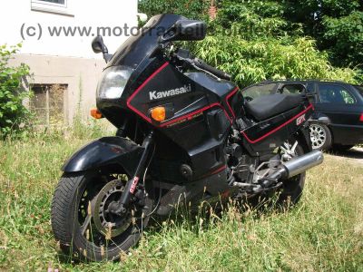 Kawasaki_GPX_750R_GPX750_GPX750R_GPZ_ZX_750_600_A_F_R_750A_750F_ZX750F_Motorschaden_10.jpg