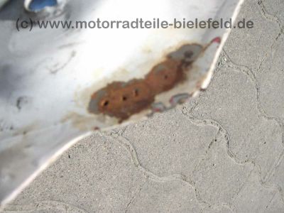 Honda_VF_500_F_500F_PC12_Rahmen_und_Tank_VF500_F_F2_500F_550F2_VF500F_VF500F2_11.jpg