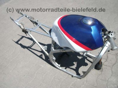 Honda_VF_500_F_500F_PC12_Rahmen_und_Tank_VF500_F_F2_500F_550F2_VF500F_VF500F2_3.jpg