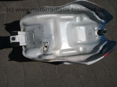 Honda_VF_500_F_500F_PC12_Rahmen_und_Tank_VF500_F_F2_500F_550F2_VF500F_VF500F2_9.jpg