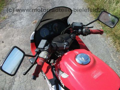 Honda_VF_500_F_500F_PC12_rot_weiss_Keim_Verkleidung_Giuliari_Sitzbank_VF500_VF400_400_F_F2_500F_550F2_VF500F_VF500F2_12.jpg