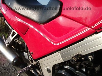 Honda_VFR_750_F_750F_VFR750F_rot_RC24_wie_RC36_VF_VFR_400_500_700_750_F_S_C_52.jpg