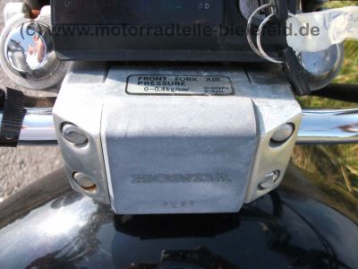Honda_VT_500C_Custom_Shadow_PC08_vorverlegte_Rasten_Fussrasten_Hecktraeger_VT_500_VT500_E_C_500E_VT500C_PC11_39.jpg