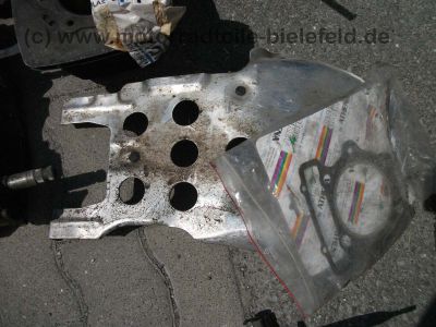 Honda_XL_500R_gelb_Extras_PD02_Zylinderkopf_Vergaser_OK_XL_250_500_XL250_XL500_S_R_PD01_MD03_16.jpg