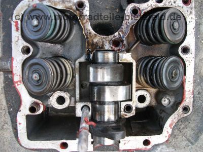 Honda_XL_500R_gelb_Extras_PD02_Zylinderkopf_Vergaser_OK_XL_250_500_XL250_XL500_S_R_PD01_MD03_36.jpg