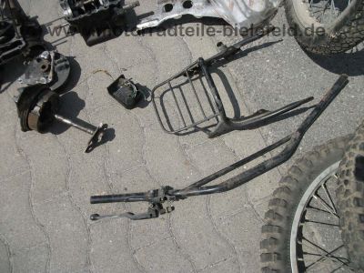 Honda_XL_500R_gelb_Extras_PD02_Zylinderkopf_Vergaser_OK_XL_250_500_XL250_XL500_S_R_PD01_MD03_8.jpg