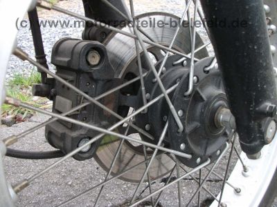 Honda_CB_250RS_DELUXE_MC02_rot_Schuh_-_XL_CL_CB_250_R_S_RS_L_MD03_MD04_75.jpg