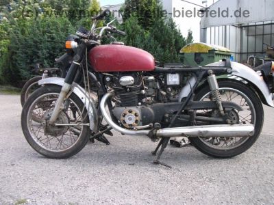 Honda_CB_250_CB250_K_K4_B4_250K_250K4_250B4_CB250K_CB250K4_CB250B4_Rahmen_frame_08_1973_10.jpg